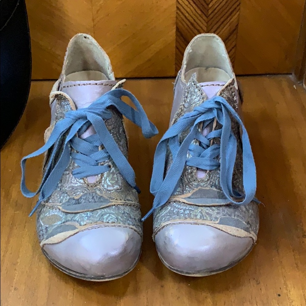 Statement Shoes!